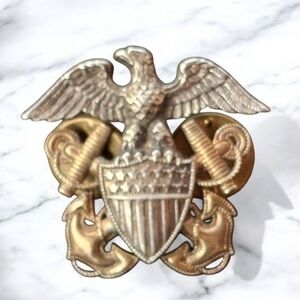 Original World War 2 Era Pin United States Navy Sterling Silver 925 Eagle
